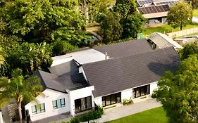 No4 Lilliput - Sandton Executive Guest House